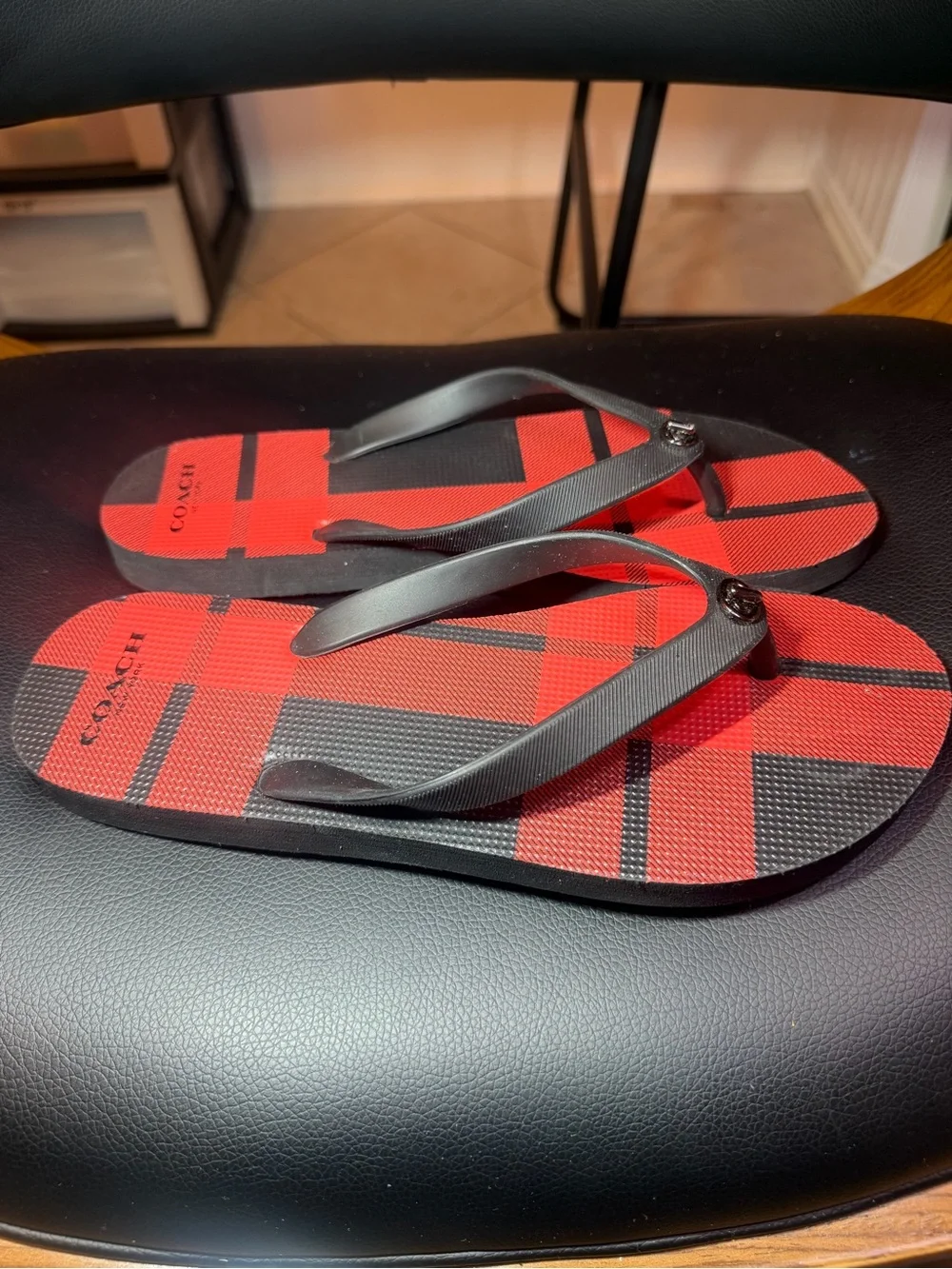 Coach Red Plaid Flip Flops Sz 7/8